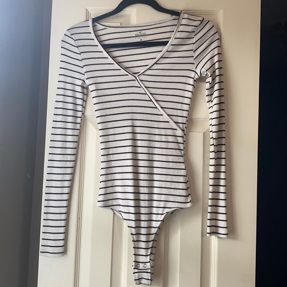 Hollister Bodysuit